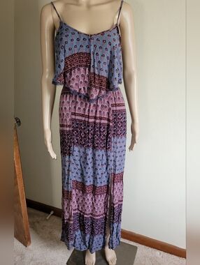 American Eagle Outfitters Blue & Pink Paisley Print Maxi Dress Size M.